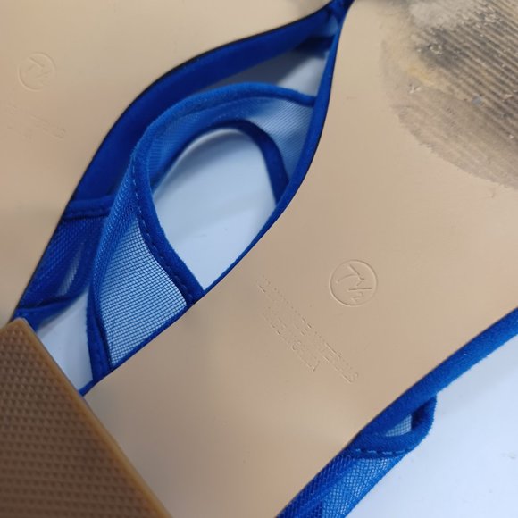 Lulu's Blue Mesh Low Heel Slip On Shoe Size 7.5M - Picture 13 of 14